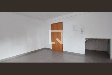 Sala/Quarto de kitnet/studio à venda com 1 quarto, 24m² em Vila Bastos, Santo André