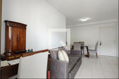 Sala de apartamento para alugar com 3 quartos, 80m² em Jacarepaguá, Rio de Janeiro