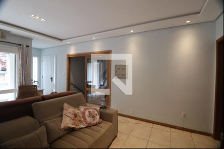 Sala de TV de casa à venda com 3 quartos, 245m² em Centro, Canoas