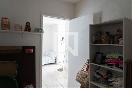 quatro 1 de apartamento para alugar com 2 quartos, 44m² em Icaivera, Contagem