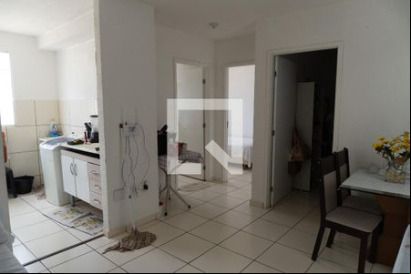Sala de apartamento para alugar com 2 quartos, 44m² em Icaivera, Contagem