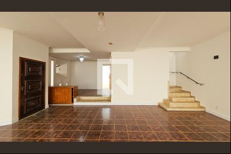 Sala de casa para alugar com 3 quartos, 192m² em Campo Grande, São Paulo
