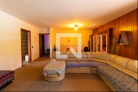Sala de casa para alugar com 6 quartos, 600m² em Vila Santo Antônio, Cotia