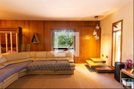 Sala de casa para alugar com 6 quartos, 600m² em Vila Santo Antônio, Cotia