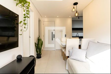 Sala de apartamento à venda com 2 quartos, 37m² em Jardim Santa Emília, São Paulo