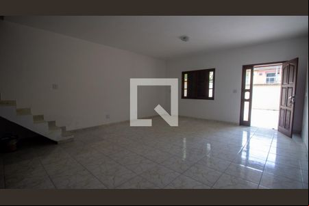 Sala de casa de condomínio para alugar com 3 quartos, 209m² em Vargem Pequena, Rio de Janeiro