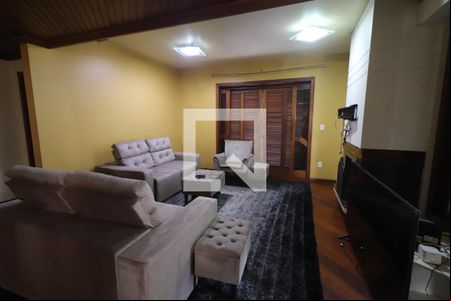 Sala de casa para alugar com 4 quartos, 572m² em Guarani, Novo Hamburgo