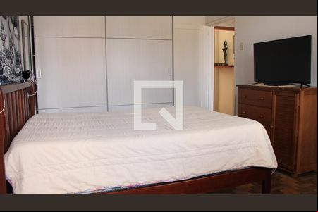 Quarto de apartamento à venda com 3 quartos, 90m² em Floresta, Porto Alegre