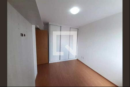 Quarto de apartamento à venda com 2 quartos, 60m² em Ipiranga, Belo Horizonte