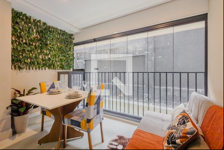 Varanda de apartamento para alugar com 1 quarto, 28m² em Sumaré, São Paulo