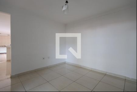 Sala de casa para alugar com 2 quartos, 100m² em Vila Santa Maria, São Paulo