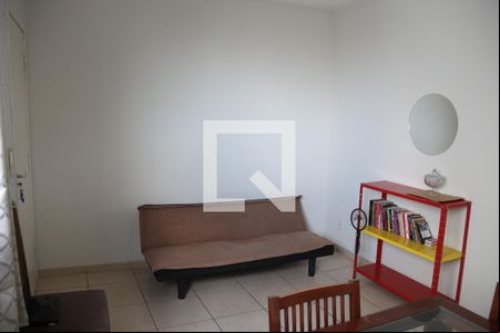 Sala de apartamento à venda com 2 quartos, 54m² em Califórnia, Belo Horizonte