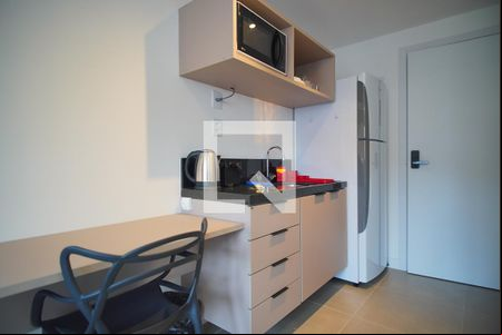 Cozinha de kitnet/studio para alugar com 1 quarto, 25m² em Bela Vista, Porto Alegre
