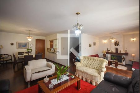 Sala de casa à venda com 3 quartos, 356m² em Vila Andrade, São Paulo