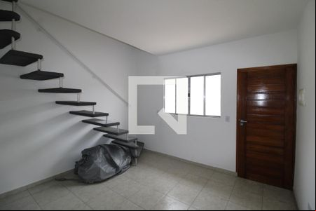 Sala de casa de condomínio à venda com 2 quartos, 65m² em Vila Aurora (zona Norte), São Paulo