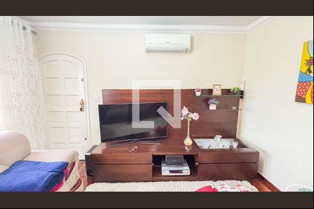 Sala de casa à venda com 2 quartos, 193m² em Jardim Ipanema, Santo André