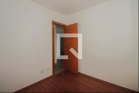 Quarto 1 de apartamento para alugar com 2 quartos, 56m² em Morro Santana, Porto Alegre