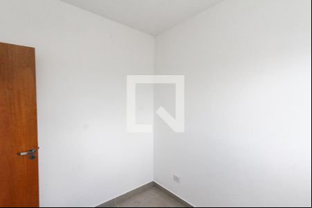 Quarto de apartamento para alugar com 2 quartos, 38m² em Vila Antonieta, São Paulo