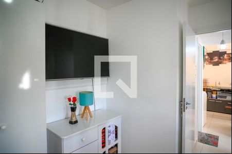 Quarto 2 de apartamento para alugar com 2 quartos, 32m² em Parque Fongaro, São Paulo