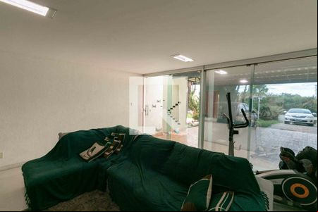Sala  de casa à venda com 3 quartos, 210m² em Trevo, Belo Horizonte