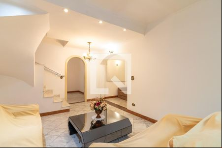 Sala de Estar de casa à venda com 2 quartos, 210m² em Conjunto Residencial Santa Terezinha, São Paulo