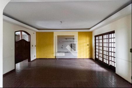 Sala 1 de casa para alugar com 3 quartos, 480m² em Céu Azul, Belo Horizonte