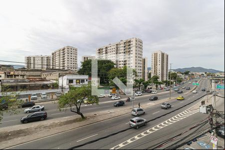 Sala vista de apartamento à venda com 3 quartos, 100m² em Del Castilho, Rio de Janeiro