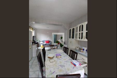 Casa à venda com 2 quartos, 375m² em Veloso, Osasco