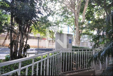 Vista do Quarto  de apartamento para alugar com 2 quartos, 65m² em Parque Novo Mundo, São Paulo