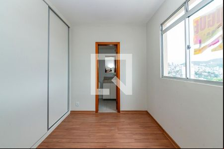 Suíte de apartamento para alugar com 3 quartos, 139m² em Estrela do Oriente, Belo Horizonte