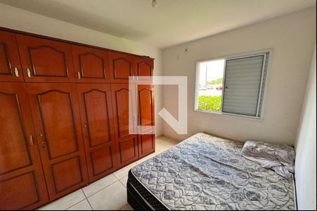 Dormitório 01 de apartamento para alugar com 2 quartos, 49m² em Valentina Figueiredo, Ribeirão Preto