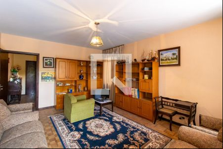 Sala de casa para alugar com 8 quartos, 270m² em Capão da Imbuia, Pinhais
