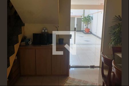 Sala de casa para alugar com 5 quartos, 250m² em Pedro II, Belo Horizonte