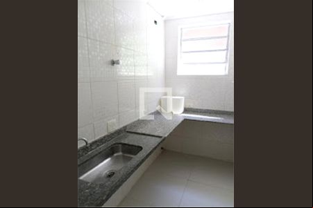 Casa à venda com 3 quartos, 180m² em Vila Morumbi, São Paulo