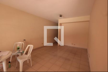 Sala de casa à venda com 3 quartos, 168m² em Vila Esperança, São Paulo