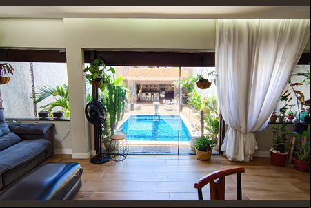 sala de casa para alugar com 5 quartos, 382m² em Pechincha, Rio de Janeiro