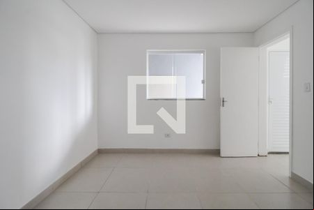 Quarto de apartamento para alugar com 1 quarto, 44m² em Jardim Itapark Velho, Mauá