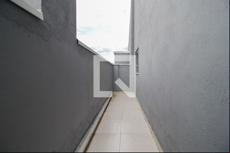 Sala/Cozinha de apartamento para alugar com 1 quarto, 44m² em Jardim Itapark Velho, Mauá
