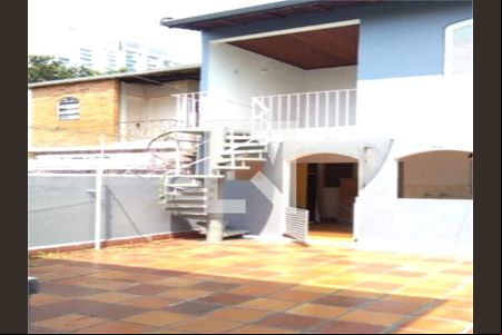 Casa à venda com 3 quartos, 140m² em Campo Belo, São Paulo