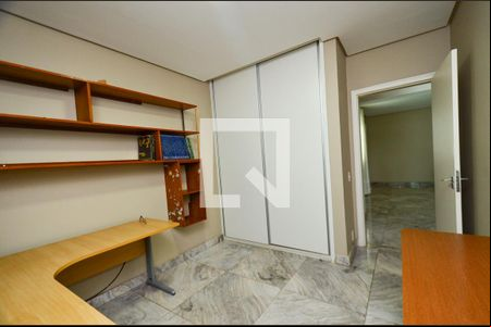 Quarto 1 de casa para alugar com 4 quartos, 300m² em Itapoã, Belo Horizonte
