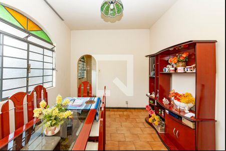 Sala 2 de casa para alugar com 3 quartos, 372m² em Betânia, Belo Horizonte