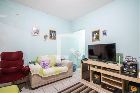 Sala (Casa Principal) de casa à venda com 3 quartos, 130m² em Veloso, Osasco