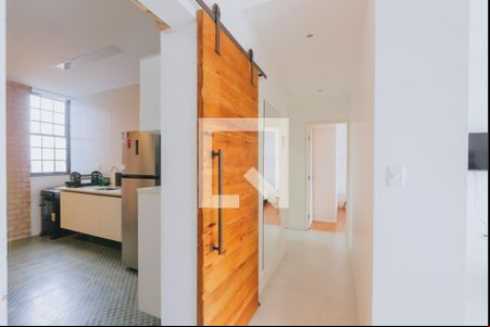 Corredor de apartamento para alugar com 2 quartos, 100m² em Barra, Salvador