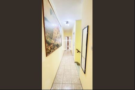 Corredor de casa à venda com 3 quartos, 159m² em Condomínio Maracanã, Santo André