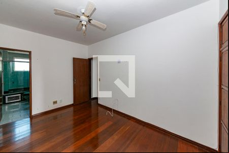 Suíte de apartamento para alugar com 3 quartos, 100m² em Funcionários, Belo Horizonte