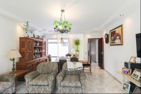 Sala de casa à venda com 3 quartos, 160m² em Jardim Avelino, São Paulo