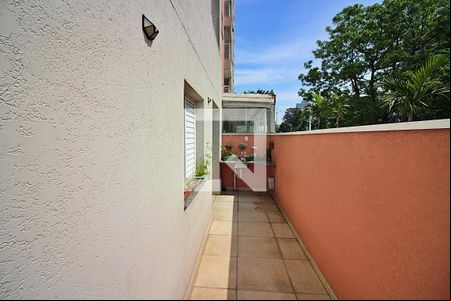Sala Quintal de apartamento à venda com 2 quartos, 75m² em Jardim Sao Francisco, São Bernardo do Campo