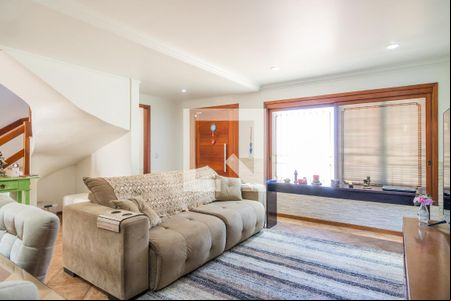Sala de casa à venda com 3 quartos, 180m² em Tristeza, Porto Alegre