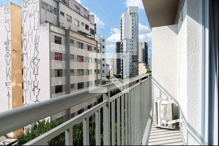 Varanda  de casa para alugar com 1 quarto, 19m² em Bela Vista, São Paulo