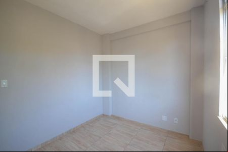 Quarto 1 de apartamento para alugar com 2 quartos, 62m² em Dom Rodrigo, Nova Iguaçu